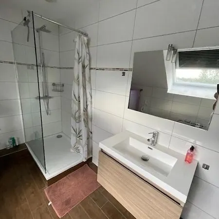 Appartement F2 Avec Balcon Et Piscine Non Privatise Apartman Beinheim